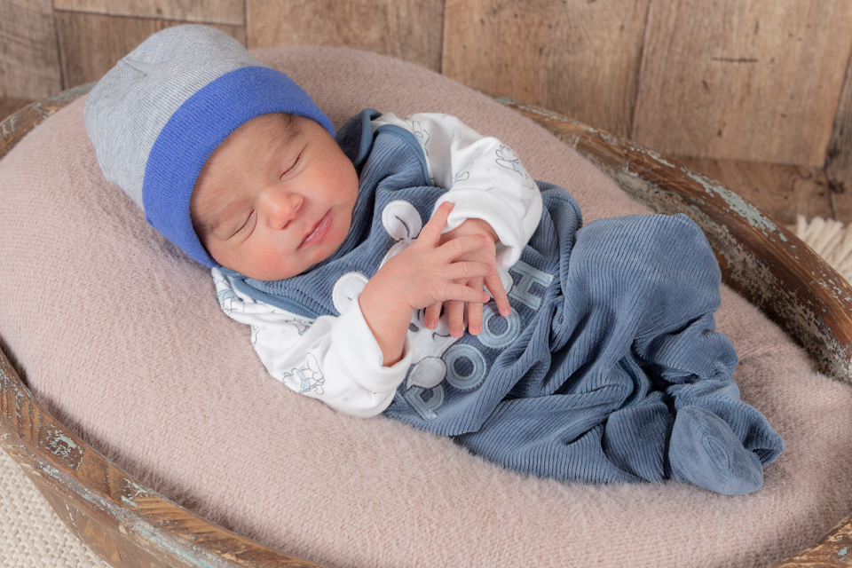 1767683100000-zagros