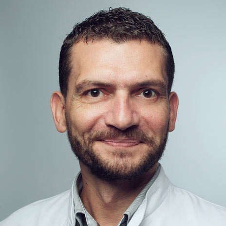 12863-docteur-georgios-georgiou