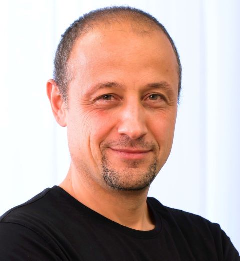 3107622-dr-med-jannis-schlickeiser