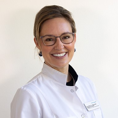 4564074-dr-med-dr-med-dent-rebecca-cremer