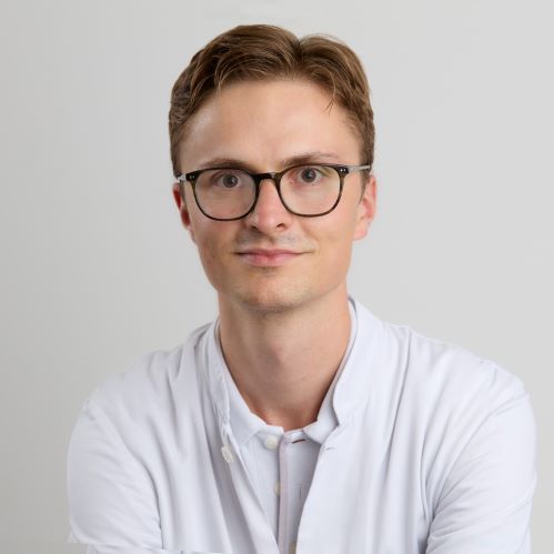 4715074-dr-med-felix-brombacher