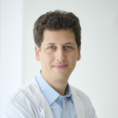 4957613-docteur-andrea-becocci