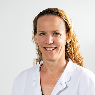 5042966-dr-med-christa-garnier-schwarz